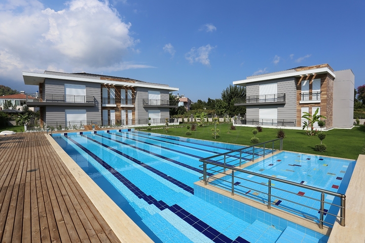 Квартиры 2+1 в новом комплексе в Чамьюва Кемере 800 м до моря