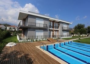 Квартиры 2+1 в новом комплексе в Чамьюва Кемере 800 м до моря