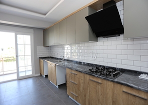 Квартиры 2+1 в новом комплексе в Чамьюва Кемере 800 м до моря