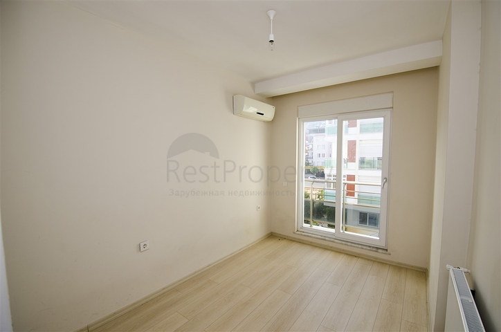 Меблированные апартаменты в Лимане в 800 м от моря