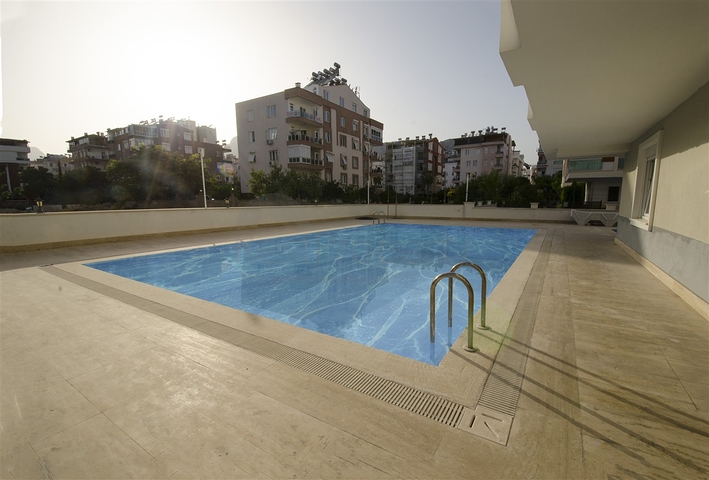 Меблированные апартаменты в Лимане в 800 м от моря