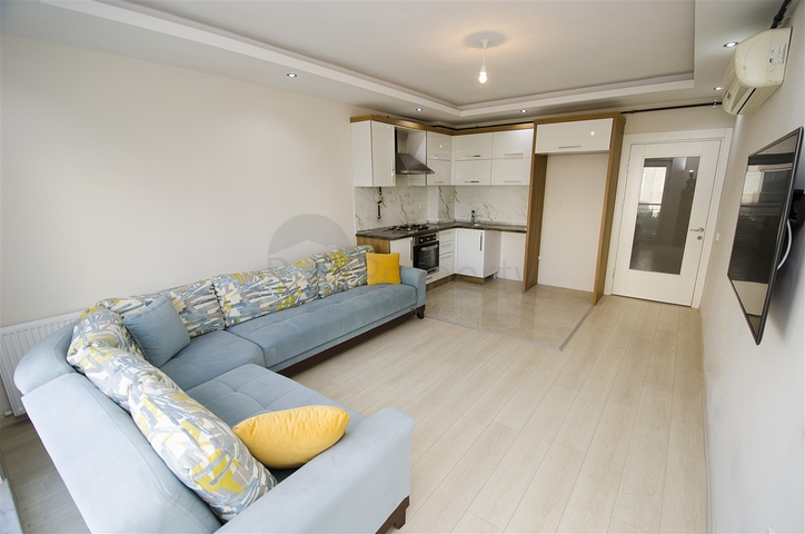 Меблированные апартаменты в Лимане в 800 м от моря