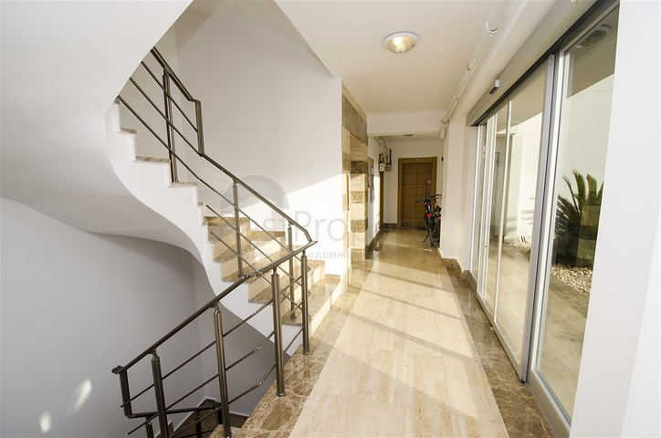 Меблированные апартаменты в Лимане в 800 м от моря