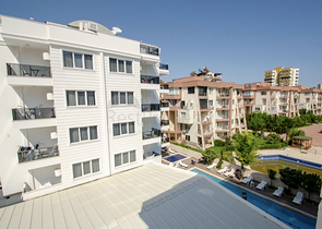 Двухкомнатная квартира с видом на горы Торос в Коньяалты 