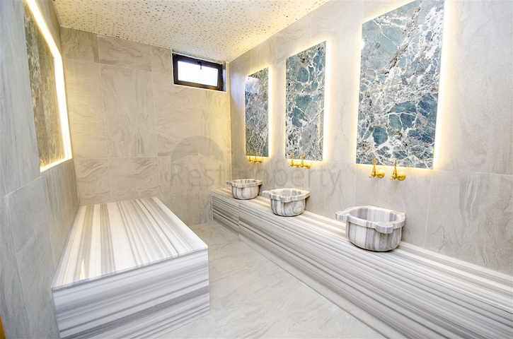 Элитная вилла 8+2 в районе Кунду Лара Анталья