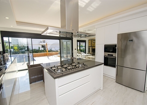 Элитная вилла 8+2 в районе Кунду Лара Анталья