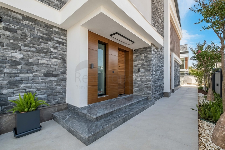 Эксклюзивный жилой комплекс вилл в микрорайоне Гюзелоба (Лара)