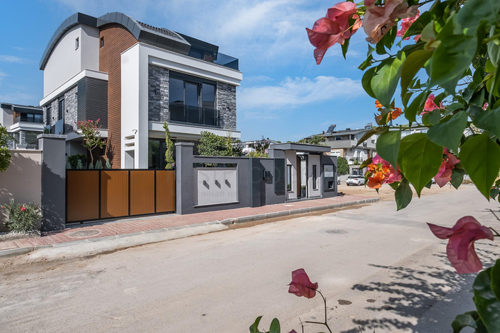 Эксклюзивный жилой комплекс вилл в микрорайоне Гюзелоба (Лара)