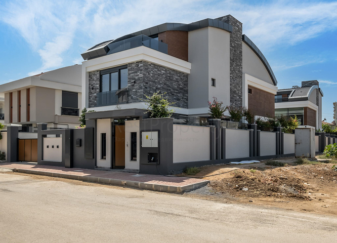 Эксклюзивный жилой комплекс вилл в микрорайоне Гюзелоба (Лара)