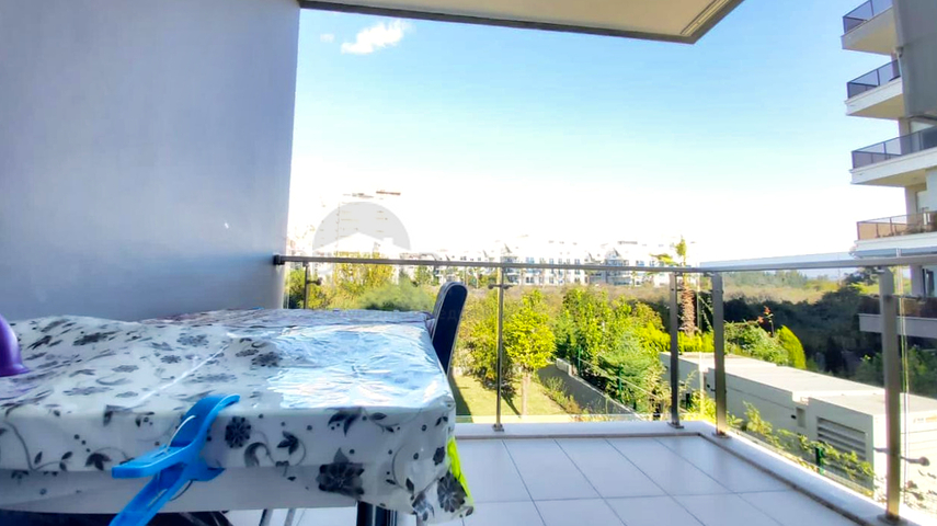 Квартира 2+1 с мебелью в элитном комплексе в Лимане