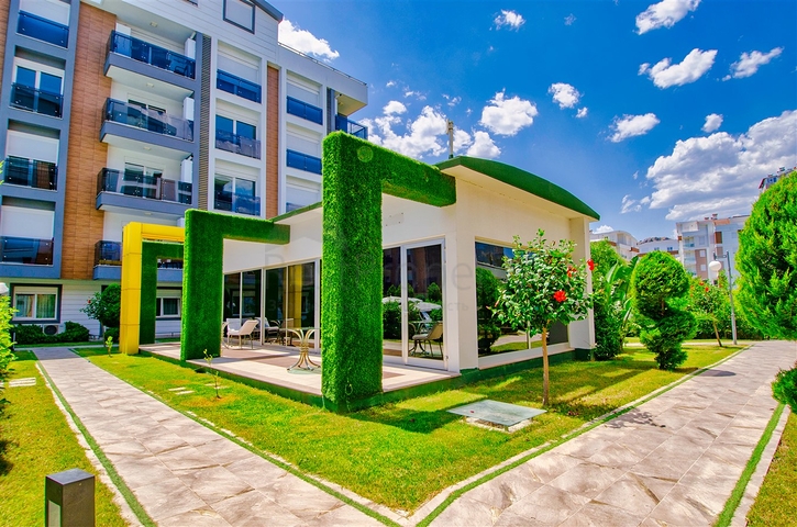 Квартира 2+1 с мебелью в элитном комплексе в Лимане