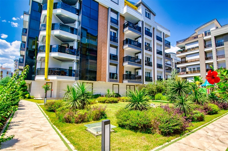 Квартира 2+1 с мебелью в элитном комплексе в Лимане