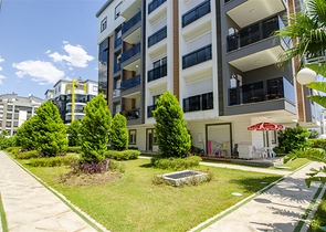 Квартира 2+1 с мебелью в элитном комплексе в Лимане