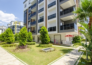 Квартира 2+1 с мебелью в элитном комплексе в Лимане