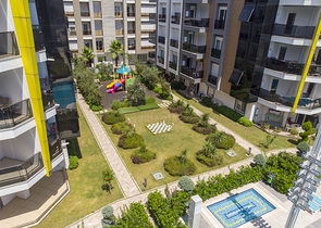 Квартира 2+1 с мебелью в элитном комплексе в Лимане