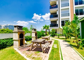 Квартира 2+1 с мебелью в элитном комплексе в Лимане