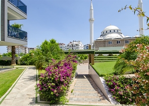 Квартира 2+1 с мебелью в элитном комплексе в Лимане