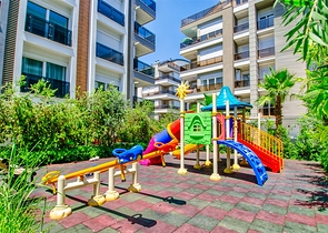 Квартира 2+1 с мебелью в элитном комплексе в Лимане