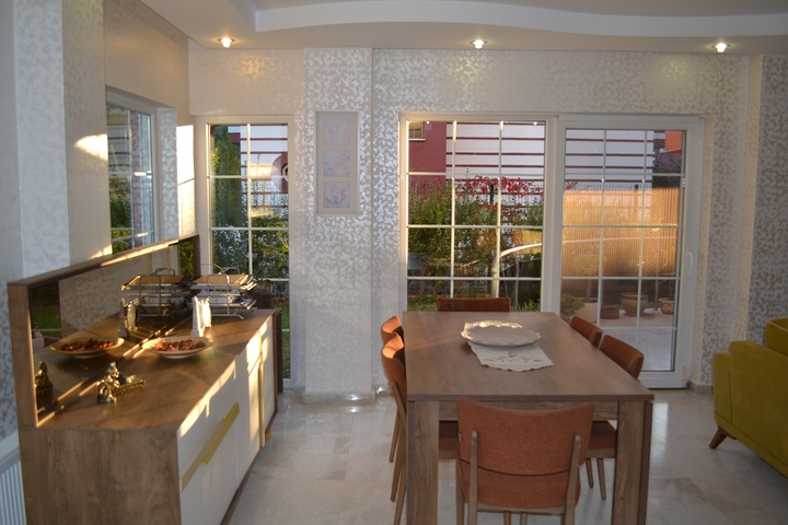 Вилла 4+1 с мебелью в центре Белека