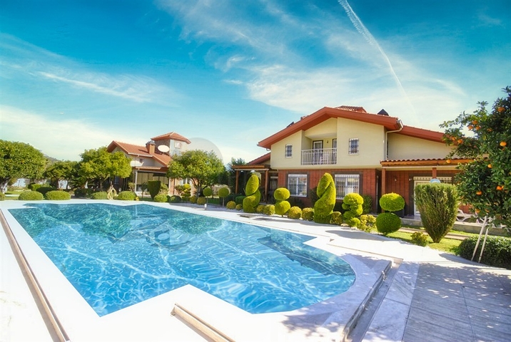 Уютная вилла 3+1 в Асланбуджаке Кемере