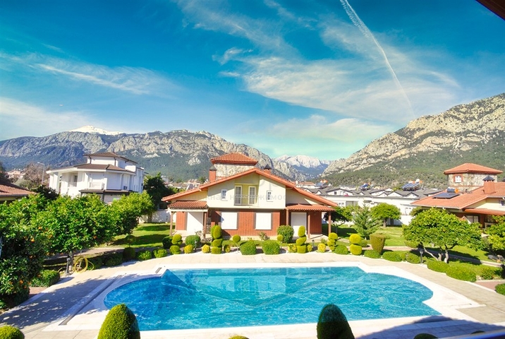 Уютная вилла 3+1 в Асланбуджаке Кемере