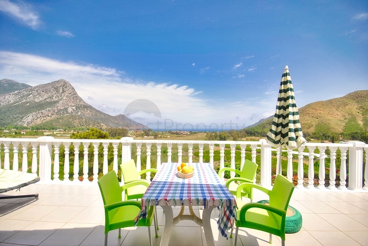 Великолепная отдельностоящая вилла на продажу с ВИДОМ НА МОРЕ в Анталии Кемер