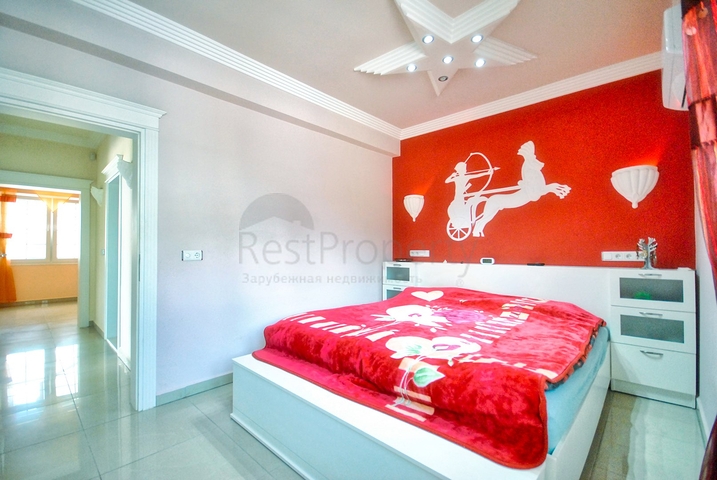 Великолепная отдельностоящая вилла на продажу с ВИДОМ НА МОРЕ в Анталии Кемер