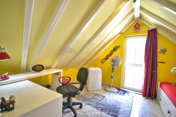 Великолепная отдельностоящая вилла на продажу с ВИДОМ НА МОРЕ в Анталии Кемер