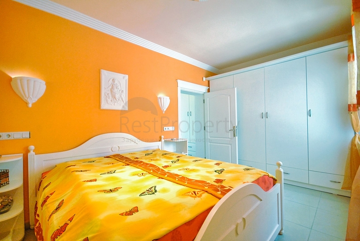 Великолепная отдельностоящая вилла на продажу с ВИДОМ НА МОРЕ в Анталии Кемер