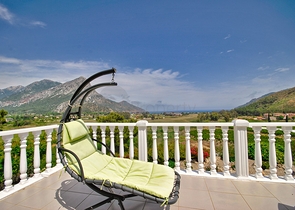 Великолепная отдельностоящая вилла на продажу с ВИДОМ НА МОРЕ в Анталии Кемер