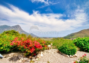 Великолепная отдельностоящая вилла на продажу с ВИДОМ НА МОРЕ в Анталии Кемер