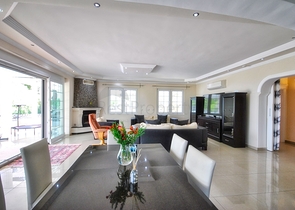 Великолепная отдельностоящая вилла на продажу с ВИДОМ НА МОРЕ в Анталии Кемер