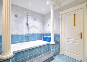 Великолепная отдельностоящая вилла на продажу с ВИДОМ НА МОРЕ в Анталии Кемер