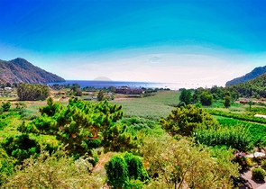 Великолепная отдельностоящая вилла на продажу с ВИДОМ НА МОРЕ в Анталии Кемер