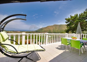 Великолепная отдельностоящая вилла на продажу с ВИДОМ НА МОРЕ в Анталии Кемер