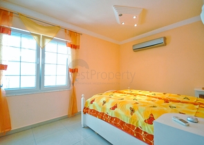 Великолепная отдельностоящая вилла на продажу с ВИДОМ НА МОРЕ в Анталии Кемер