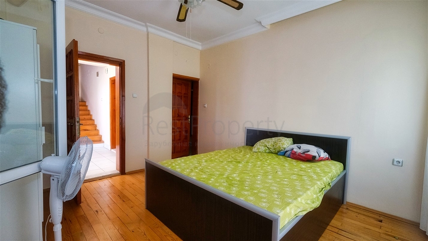 Шикарная вилла с собственным бассейном и видом на море