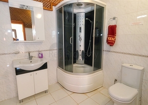 Шикарная вилла с собственным бассейном и видом на море