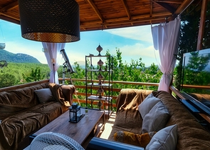 Шикарная вилла с собственным бассейном и видом на море