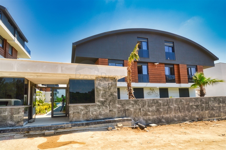 Новый жилой комплекс с богатой инфраструктурой в районе Лара