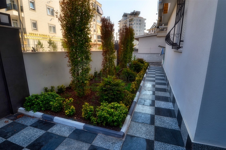 Комфортная квартира в центре Анталии 2+1