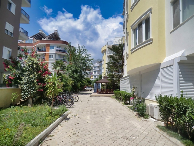 Просторная квартира 2+1 в районе Хурма Коньяалты