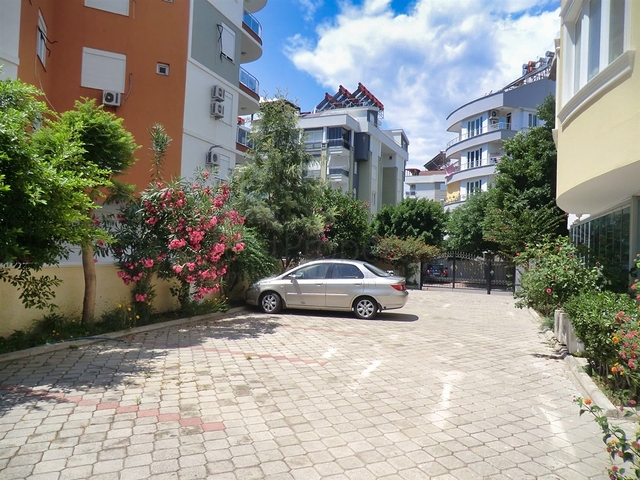 Просторная квартира 2+1 в районе Хурма Коньяалты