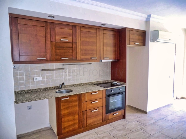 Просторная квартира 2+1 в районе Хурма Коньяалты