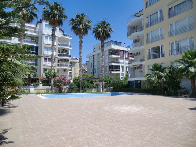 Просторная квартира 2+1 в районе Хурма Коньяалты