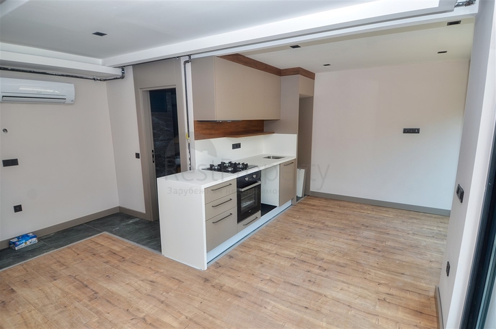 Новые квартиры планировки 1+1 и 2+1 от застройщика в районе Лара