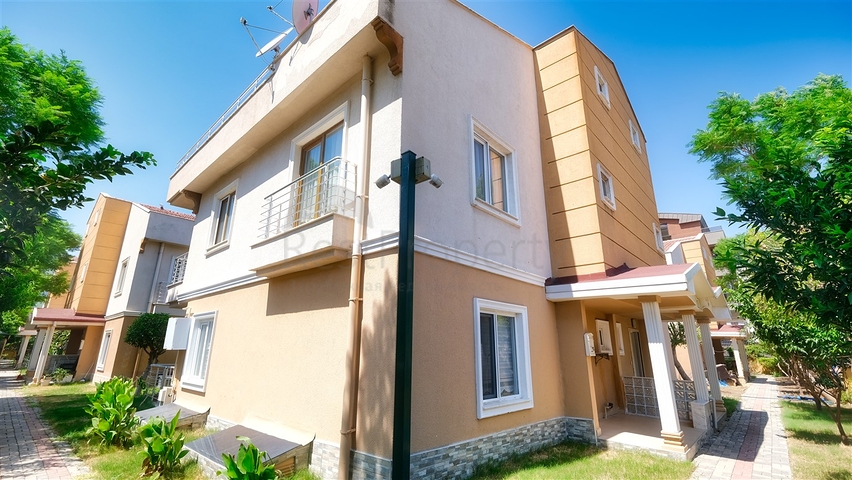 Вилла в жилом комплексе в районе Коньяалты