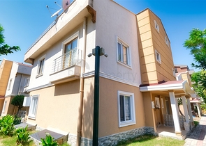 Вилла в жилом комплексе в районе Коньяалты