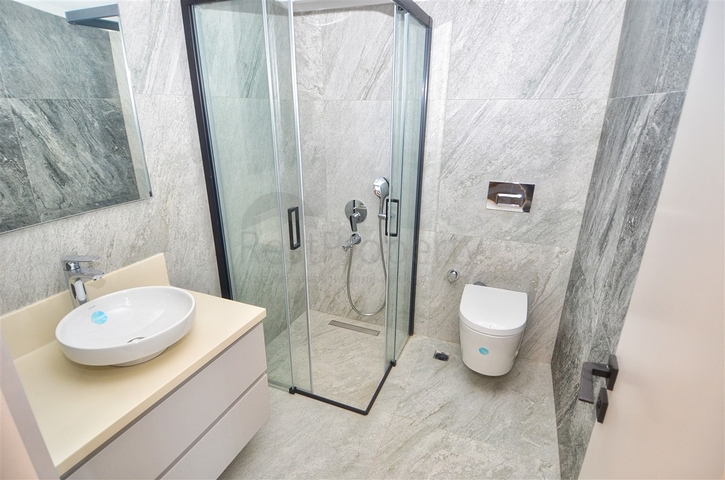 Элитная вилла 4+2 в престижном районе Молла Юсуф Коньяалты