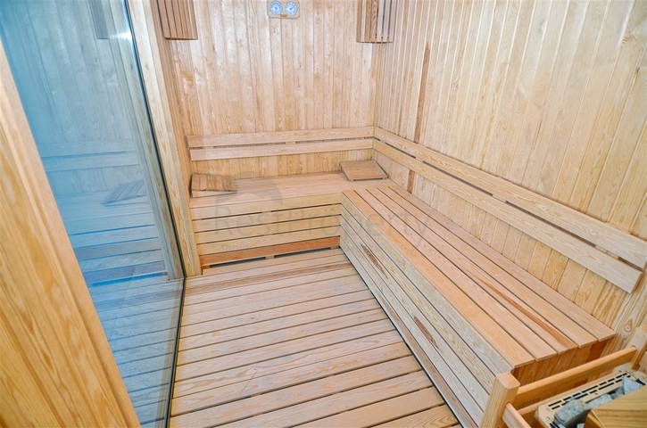 Элитная вилла 4+2 в престижном районе Молла Юсуф Коньяалты